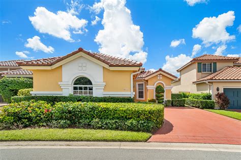 why are houses so cheap in boca raton